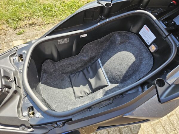 Yamaha T-MAX XP 560 A Tech max - Afbeelding 8