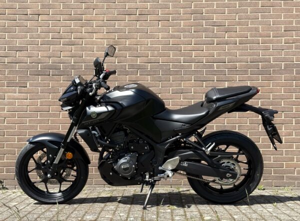 Yamaha MT 03 - Afbeelding 8