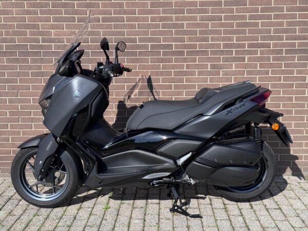 Yamaha Xmax 300 Tech max + - Afbeelding 4