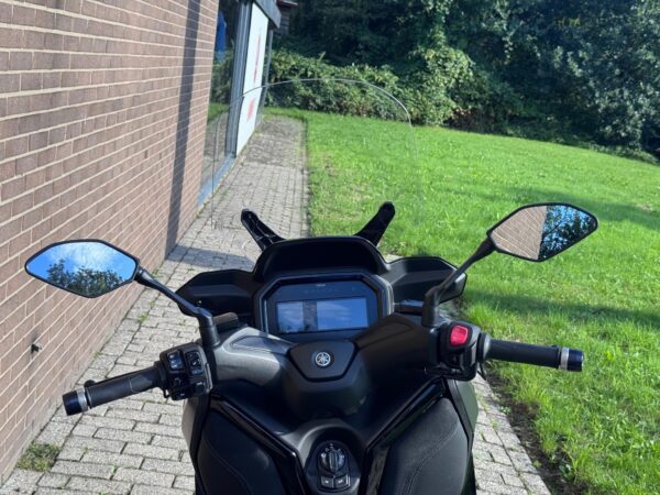 Yamaha Xmax 300 Tech max + - Afbeelding 5