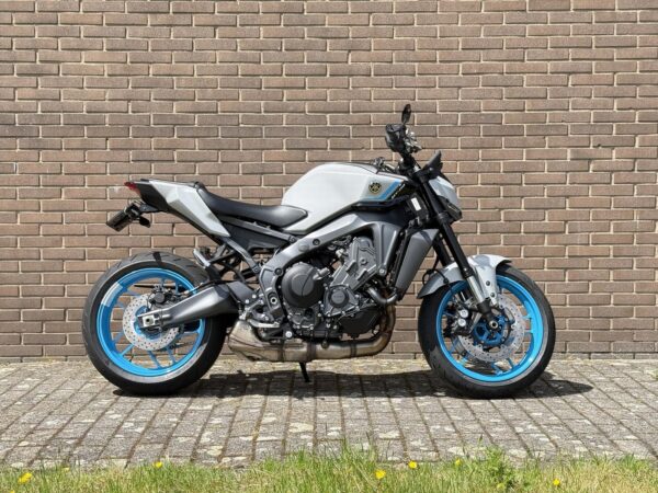 Yamaha MT 09 - Afbeelding 2