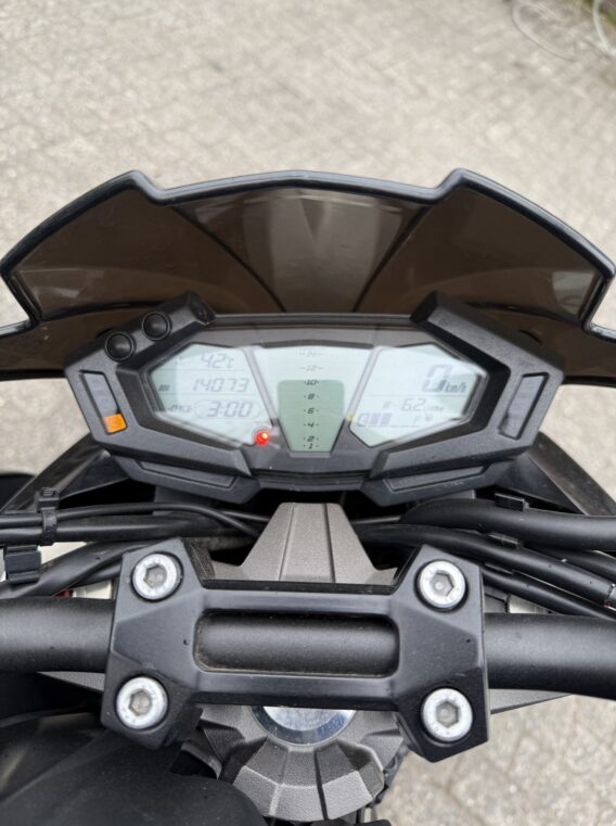 Bmw f900r - image 14