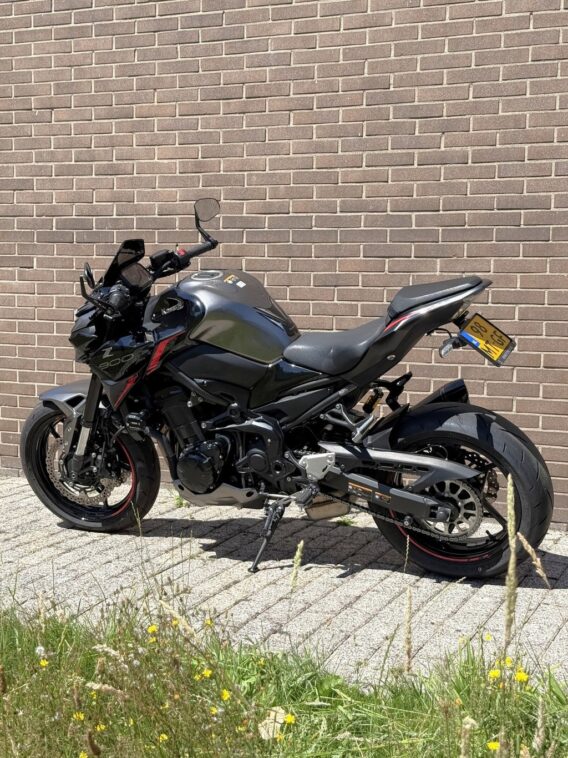 KAWASAKI Z 900 - Afbeelding 10