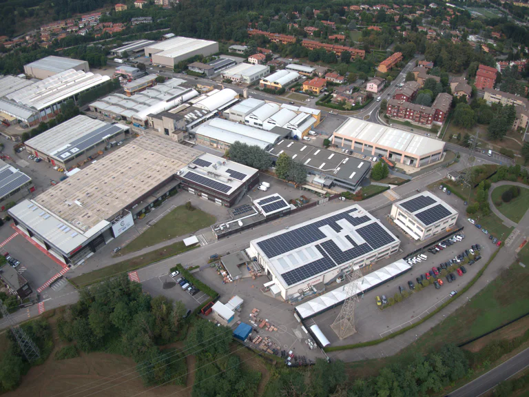 Solar-panels 2 Yamaha motor installs solar panels at three facilities in europe