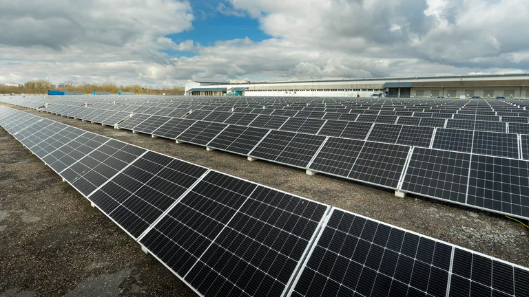Solar-panels (4) Yamaha motor installs solar panels at three facilities in europe