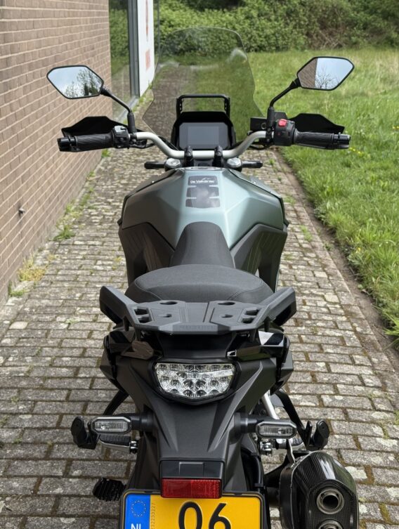 Suzuki dl800 - image 7