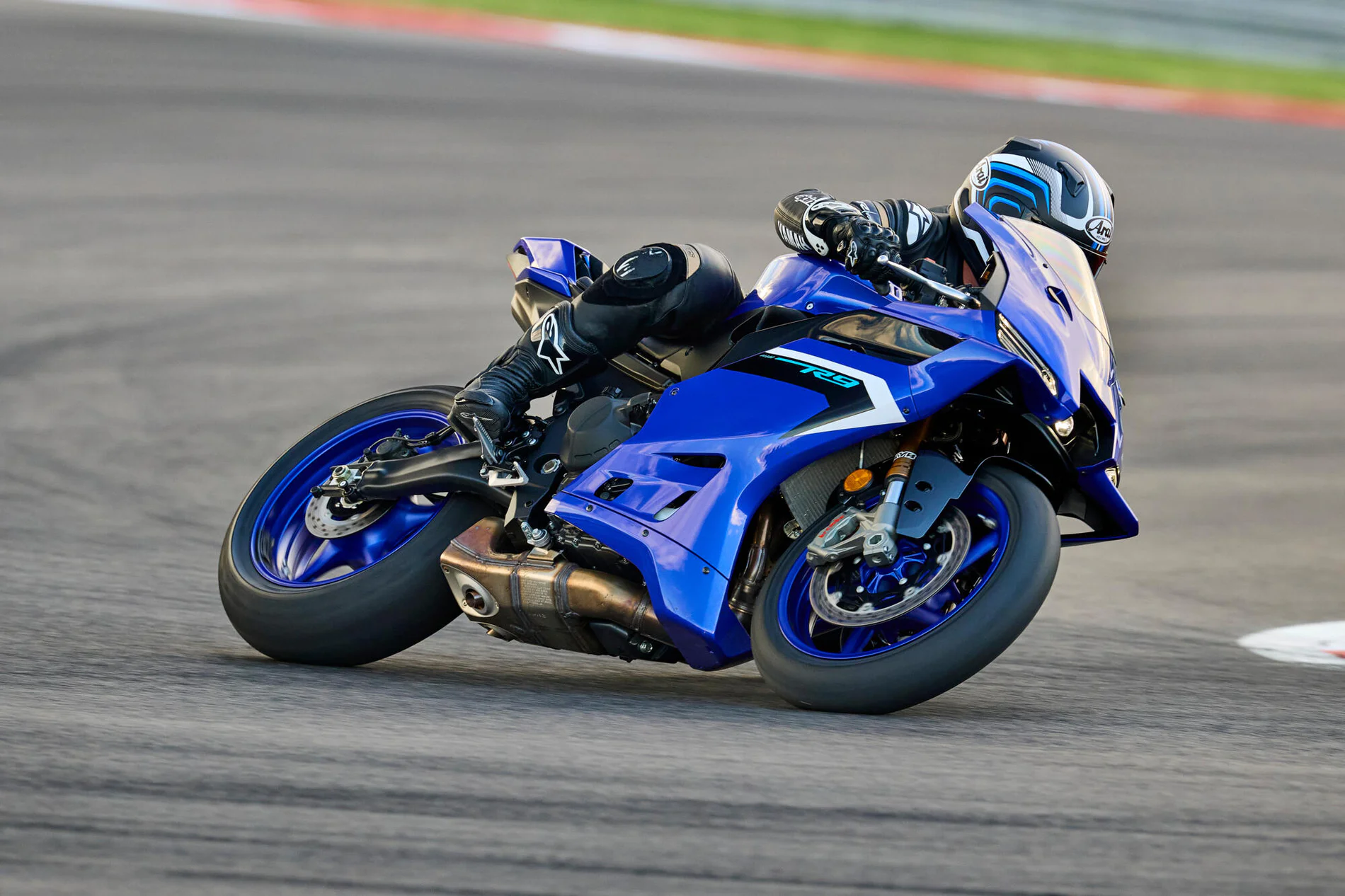Track-days-1 Yamaha track days