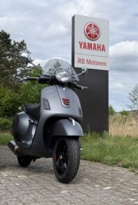 VESPA GTS 300