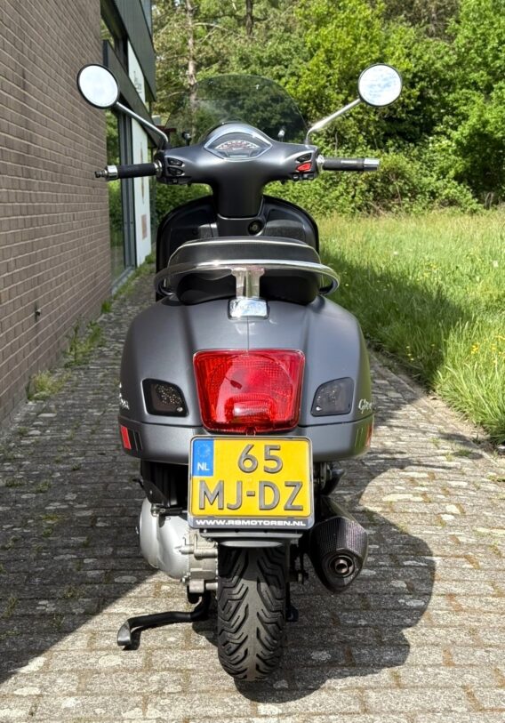 Vespa gts 300 - image 5