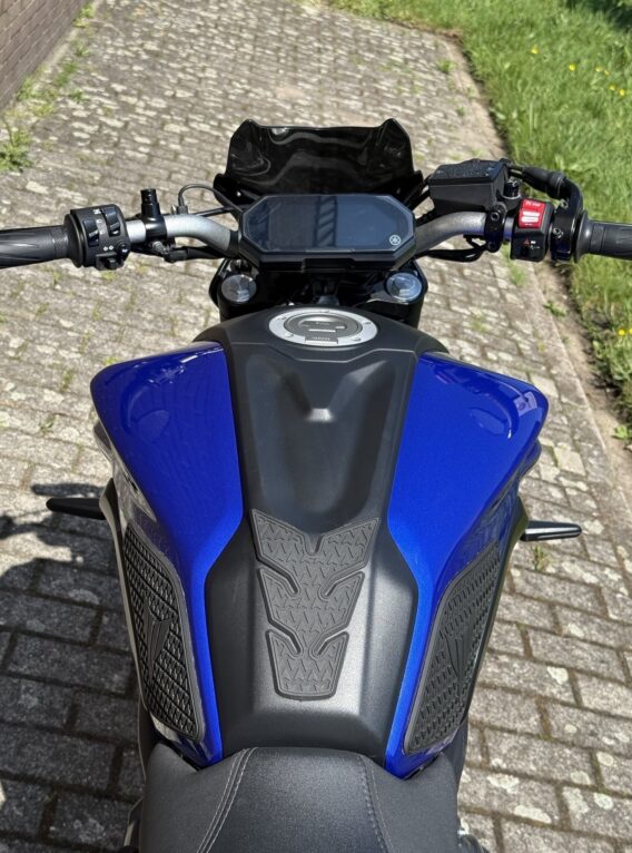 Yamaha mt 07 - image 7