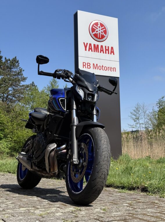 Yamaha mt 07 - image 2