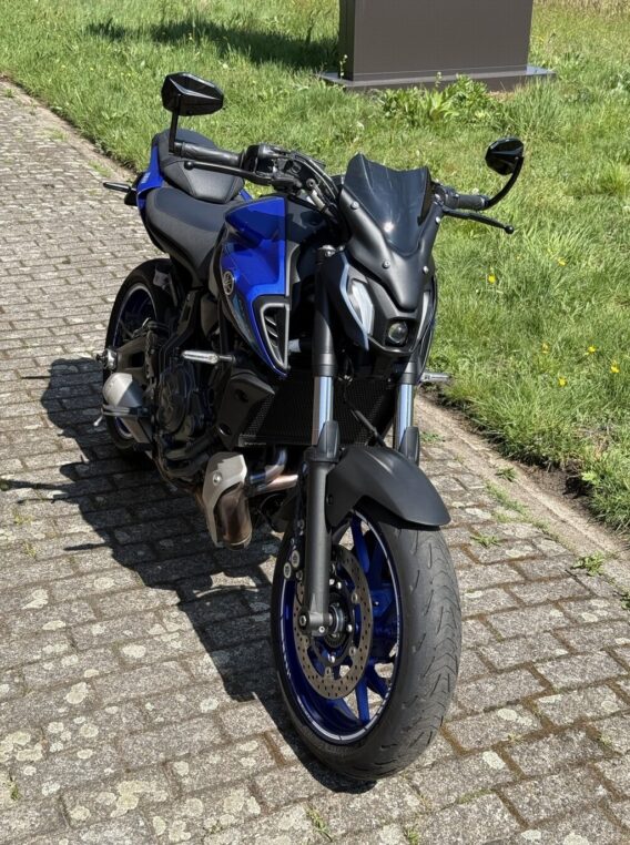 Yamaha mt 07 - image 14
