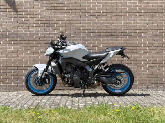Yamaha MT 09 - Afbeelding 13