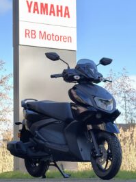 Yamaha RayZR