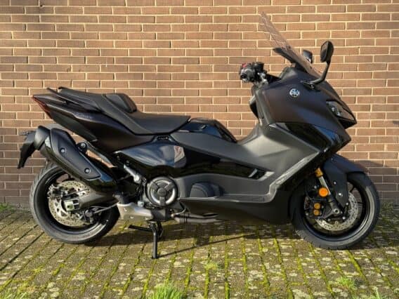 Yamaha t-max xp 560 a tech max