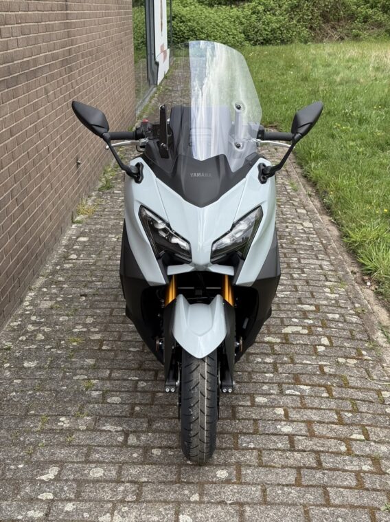 Yamaha t-max xp 560 a tech max - image 10