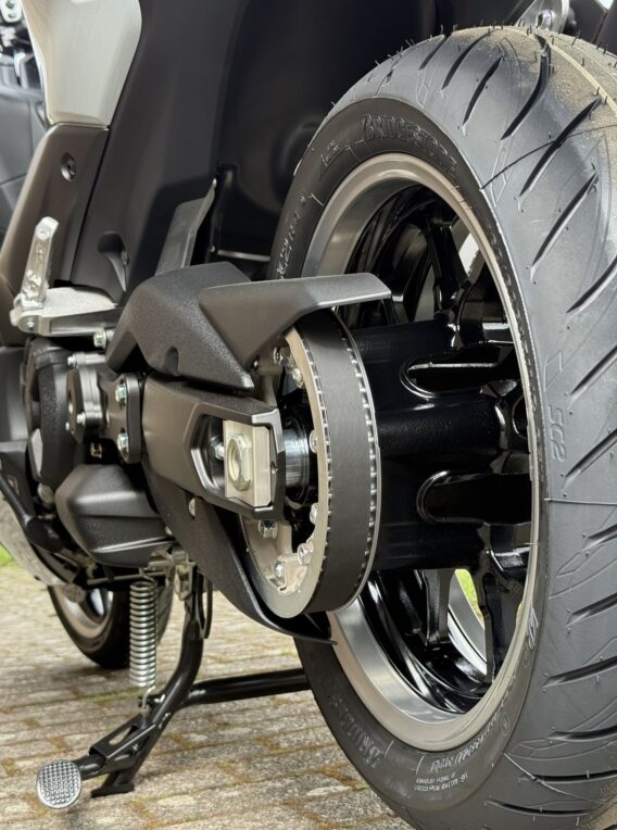 Yamaha t-max xp 560 a tech max - image 6
