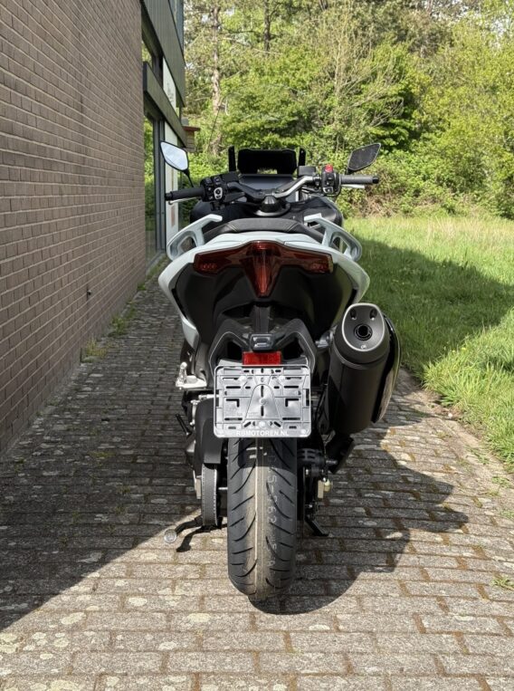 Yamaha t-max xp 560 a tech max - image 3