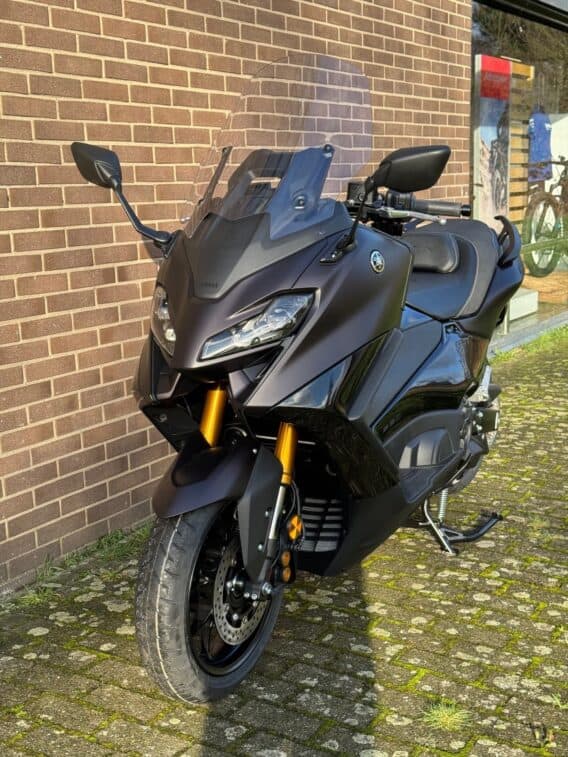 Yamaha t-max xp 560 a tech max - image 10