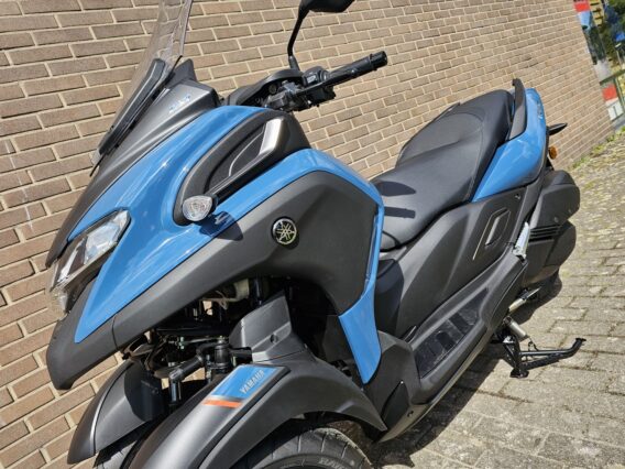 Yamaha tricity 300 - image 15