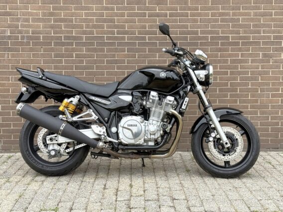 Yamaha XJR 1300 - Afbeelding 3