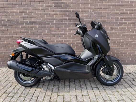 Yamaha Xmax 300 Tech max + - Afbeelding 2