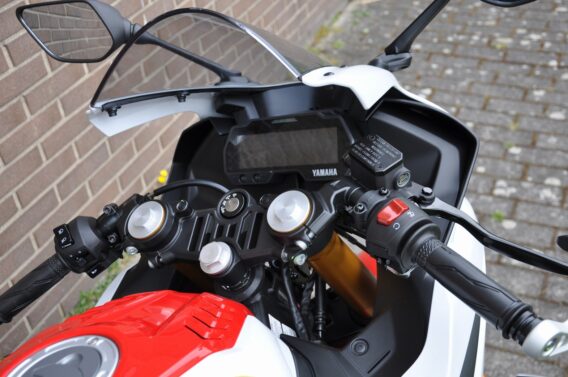 Yamaha yzf r125 anniversary - image 5