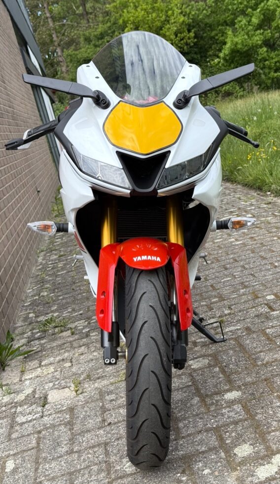 Yamaha yzf r125 anniversary anniversa - image 17