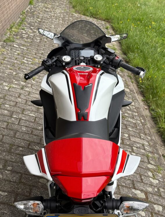 Yamaha yzf r125 anniversary anniversa - image 6