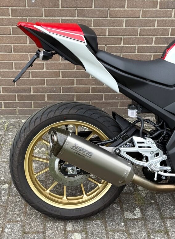 Yamaha yzf r125 anniversary anniversa - image 4