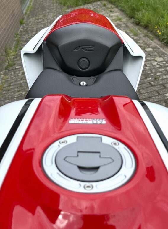 Yamaha yzf r125 anniversary anniversa - image 16