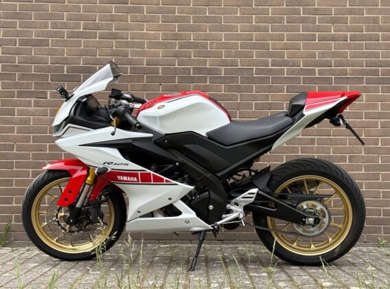 Yamaha yzf r125 anniversary anniversa - image 13