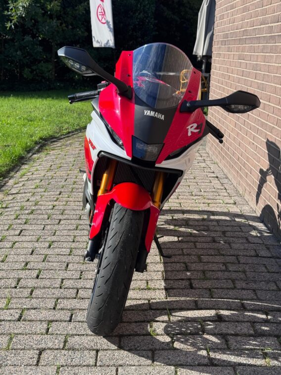 Yamaha YZF R7 70th Anniversary - Afbeelding 4